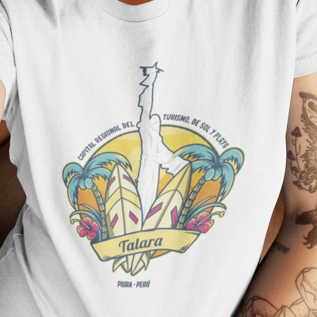 Crop top oficial de Vive Talara